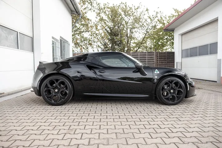 Alfa Romeo 4C