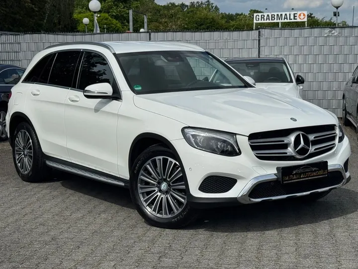 Mercedes-Benz GLC 220