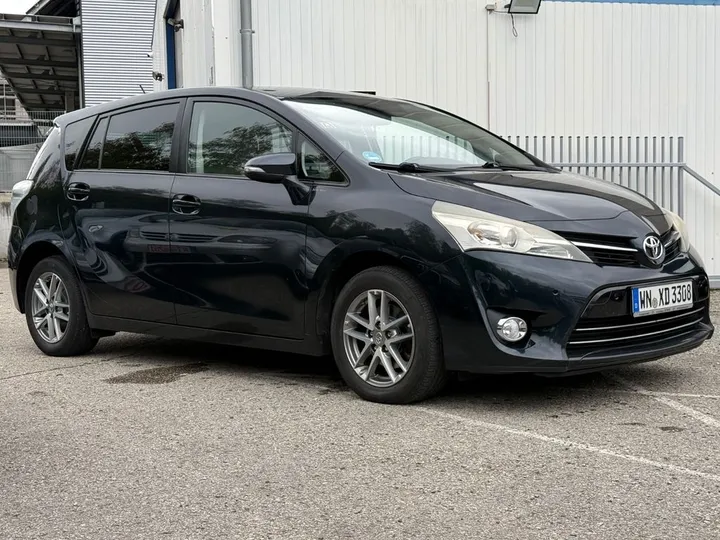 Toyota Verso