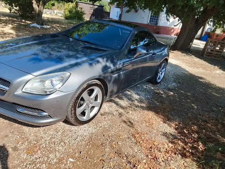Mercedes-Benz SLK 200