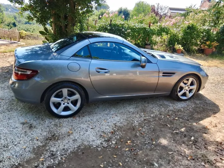 Mercedes-Benz SLK 200