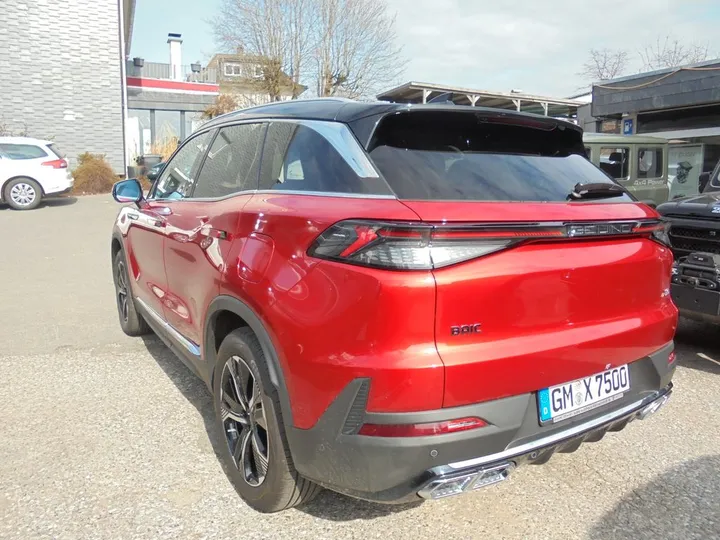 BAIC Beijing X75