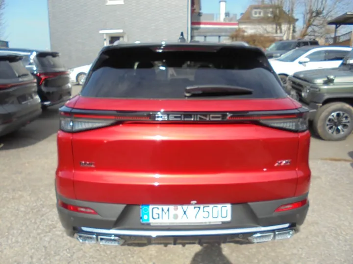 BAIC Beijing X75