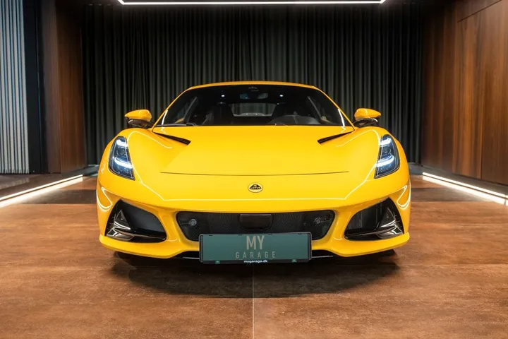Lotus Emira