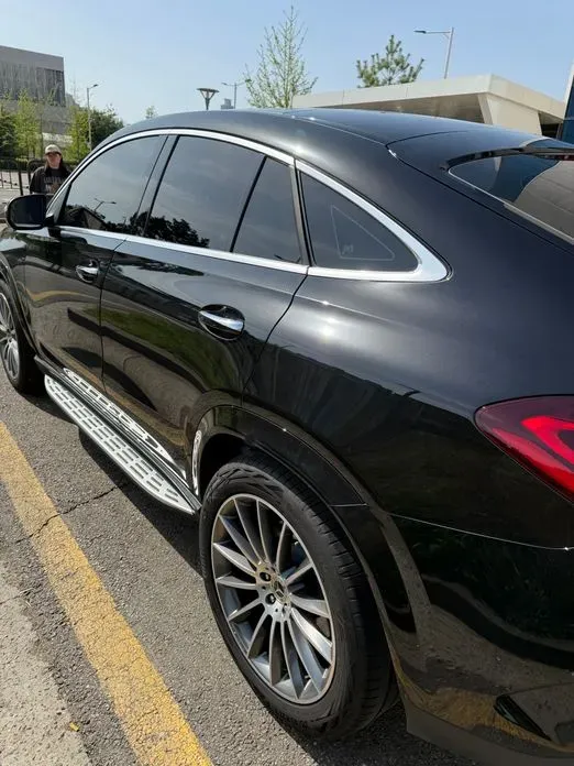 Mercedes-Benz GLE-Class