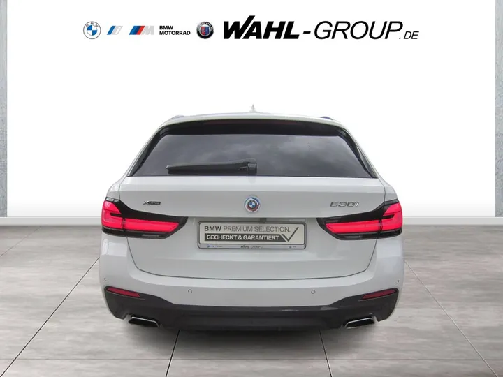BMW 530