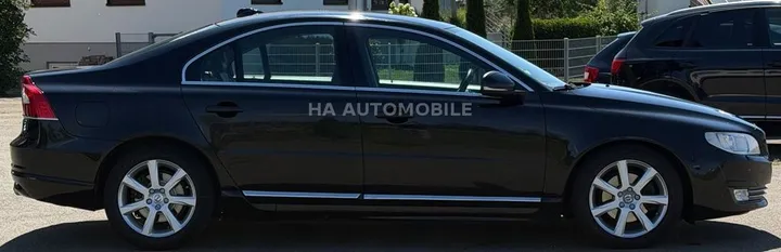 Volvo S80