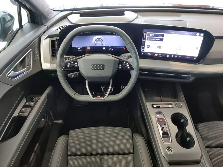 Audi Q4