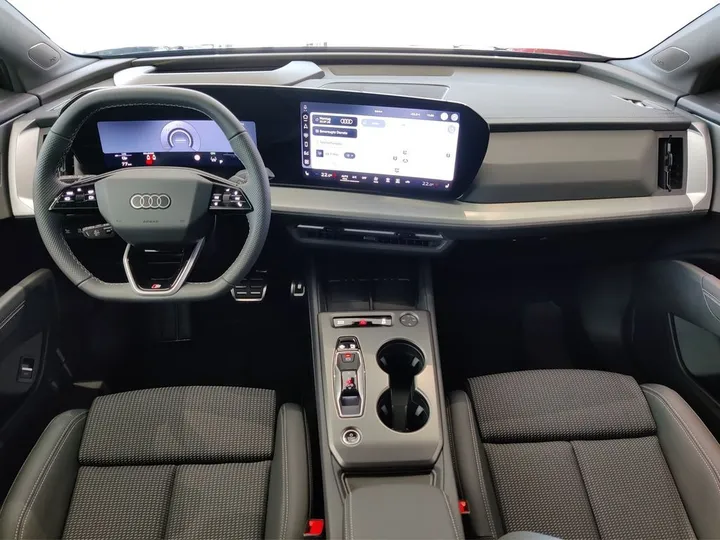 Audi Q4