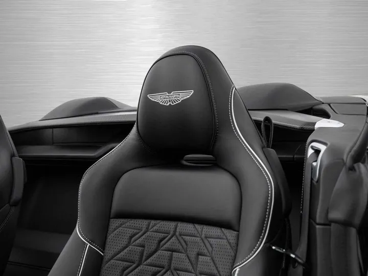 Aston Martin Vanquish