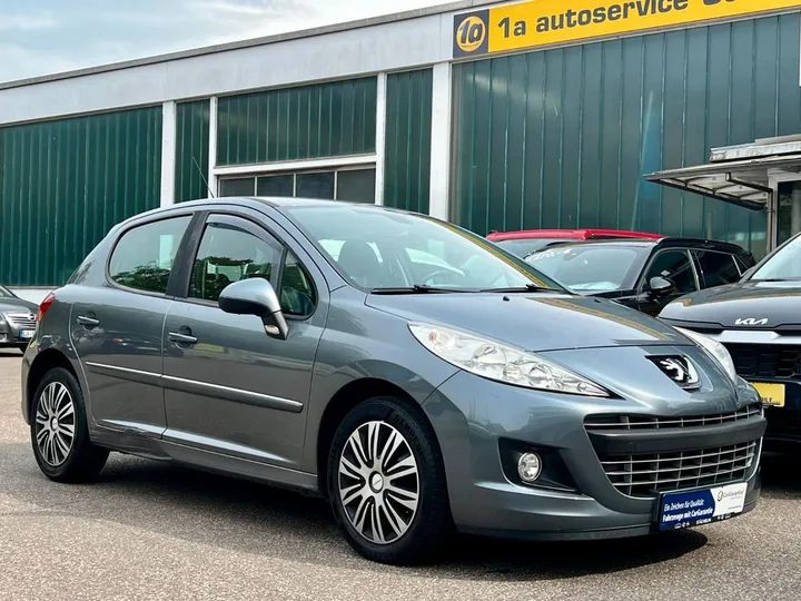 Peugeot 207