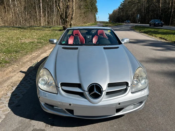 Mercedes-Benz SLK 200