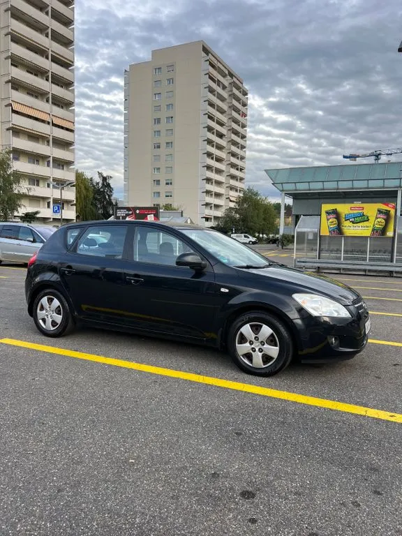 Kia cee'd / Ceed