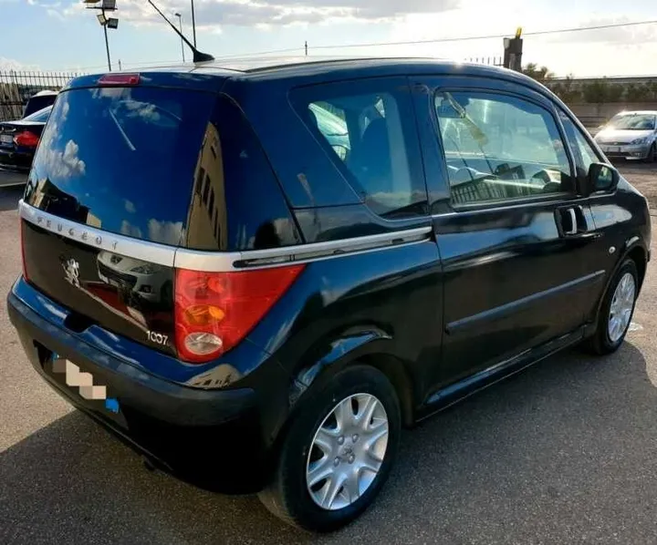 Peugeot 1007