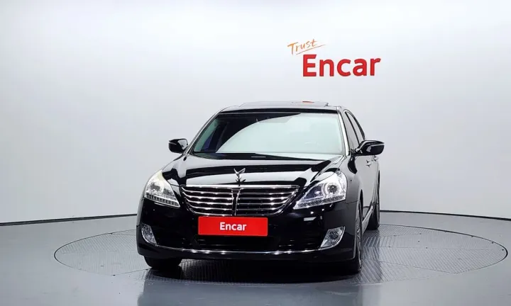 Hyundai Equus
