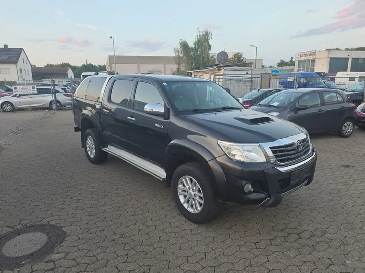 Toyota Hilux
