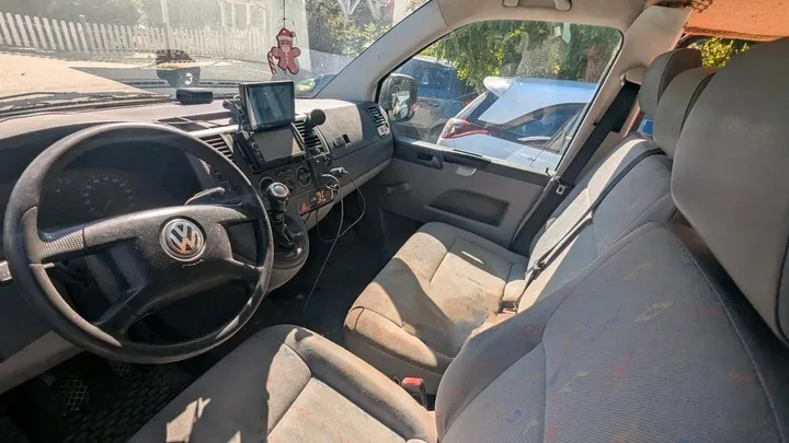 Volkswagen T5 Transporter