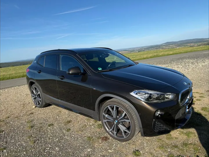 BMW X2