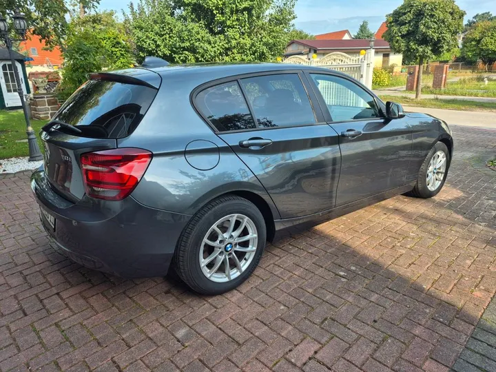 BMW 118