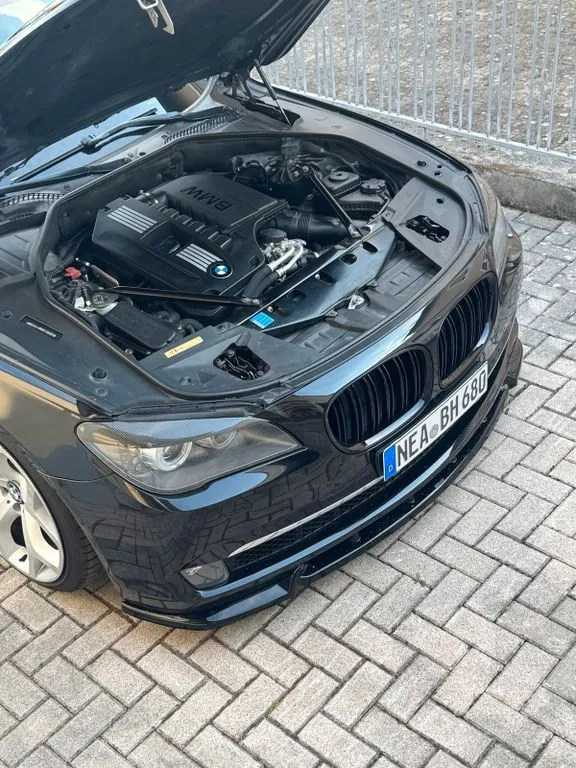 BMW 740