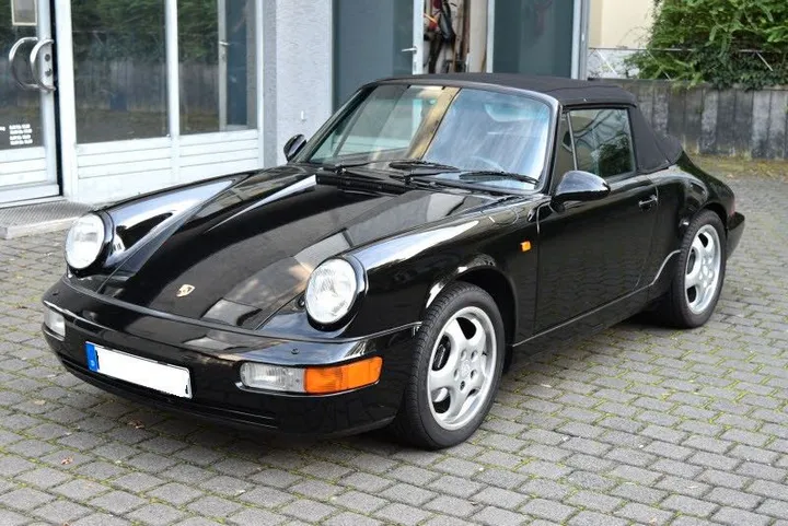 Porsche 964