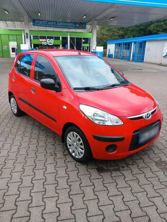 Hyundai i10