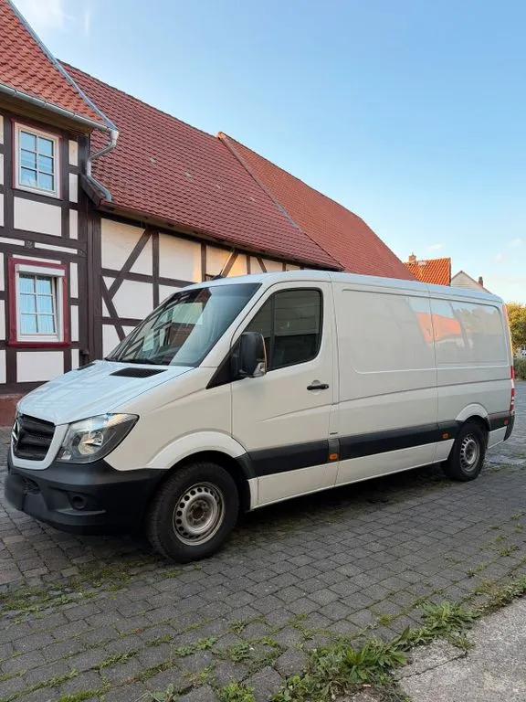 Mercedes-Benz Sprinter