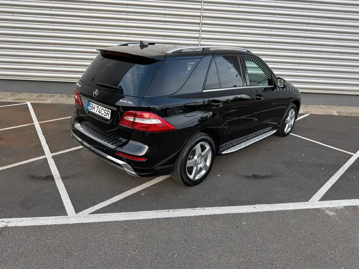 Mercedes-Benz ML 350