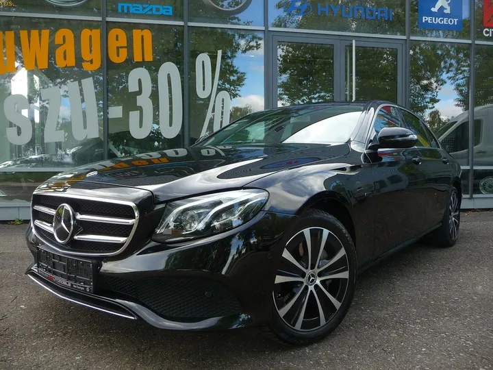 Mercedes-Benz E 300