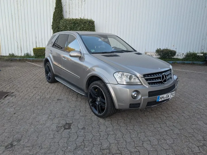 Mercedes-Benz ML 63 AMG