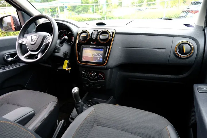 Dacia Lodgy