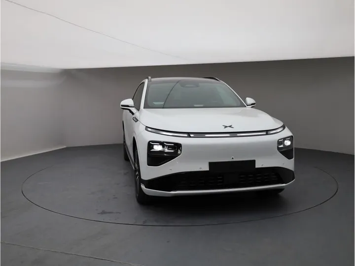 XPENG G9