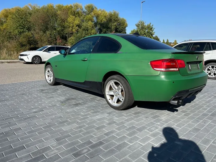 BMW 325