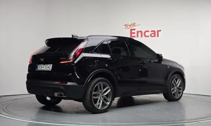 Cadillac XT4