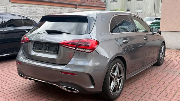 Mercedes-Benz A 200