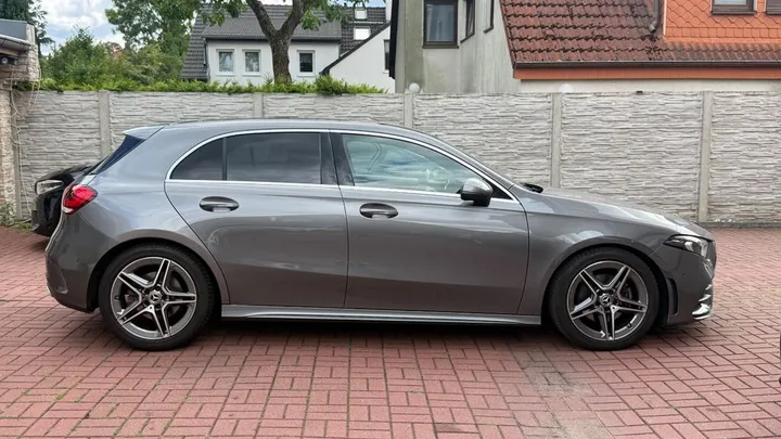 Mercedes-Benz A 200
