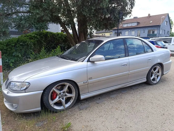 Opel Omega