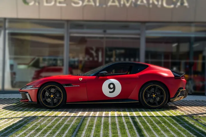 Ferrari 12Cilindri