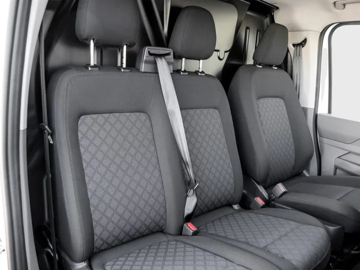 Volkswagen T7 Transporter