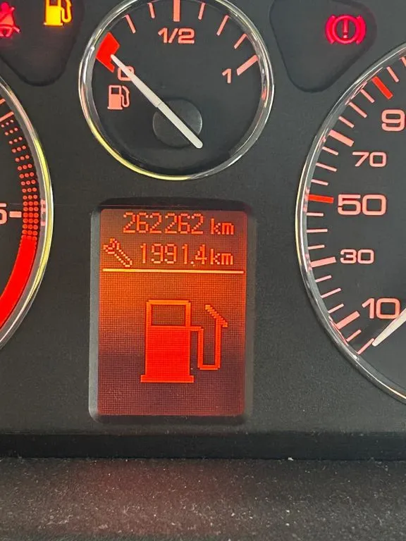 Peugeot 407