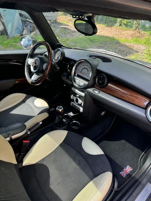 MINI ONE