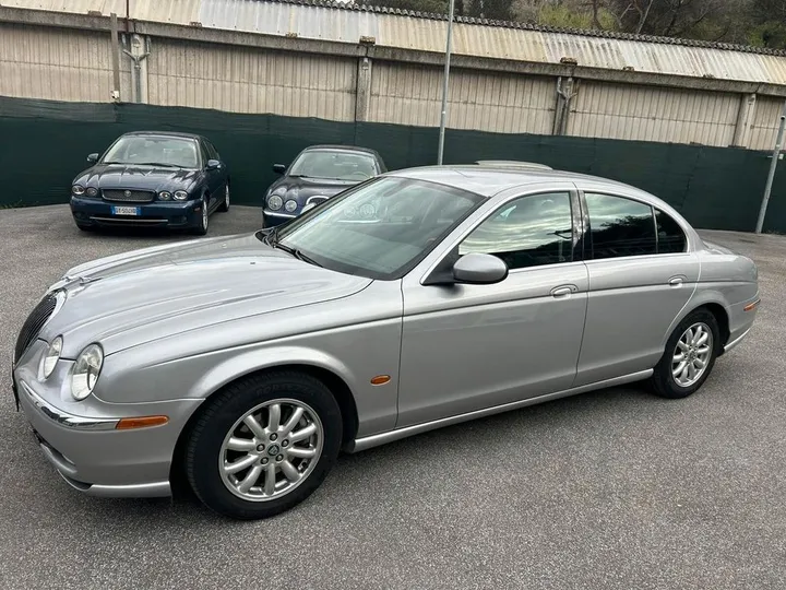 Jaguar S-Type