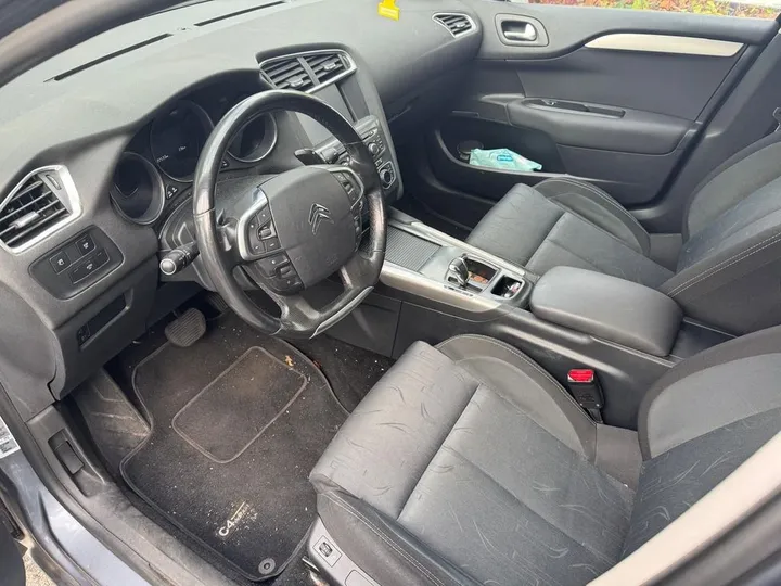 Citroën C4