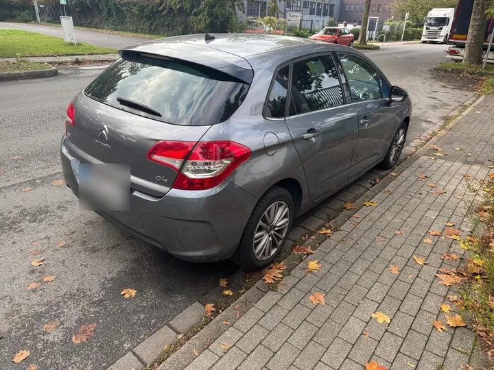 Citroën C4