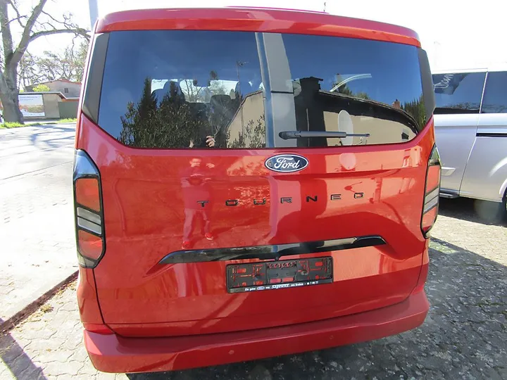 Ford Tourneo Custom