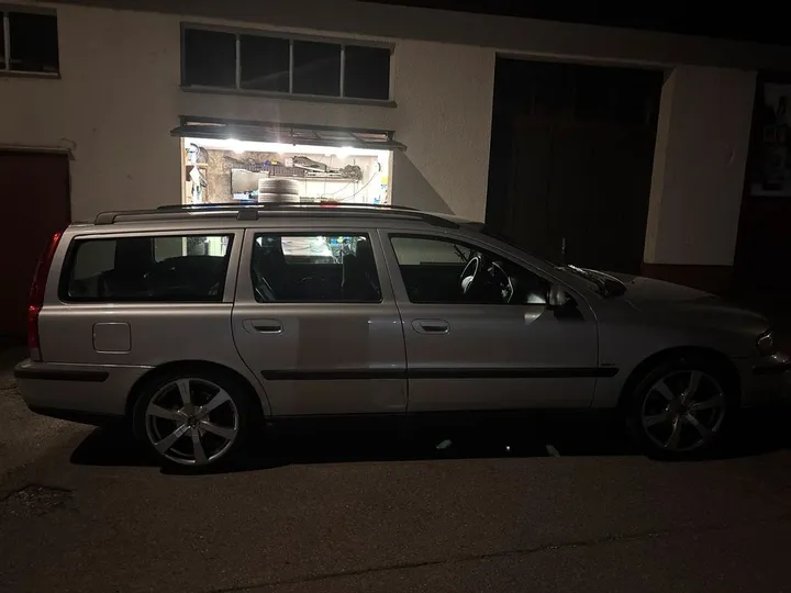 Volvo V70