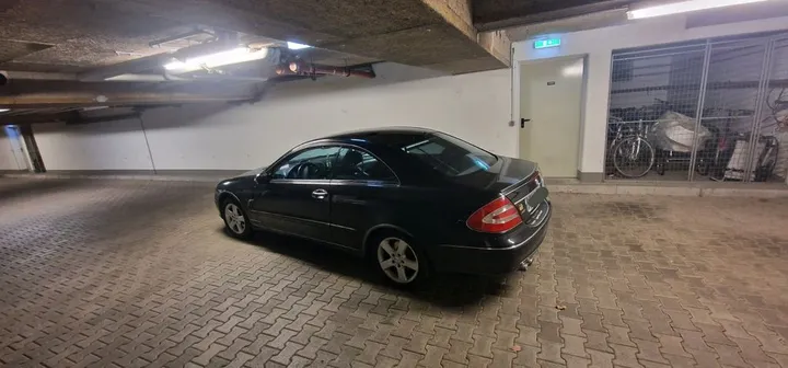 Mercedes-Benz CLK 240
