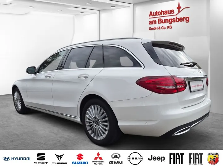 Mercedes-Benz C 220