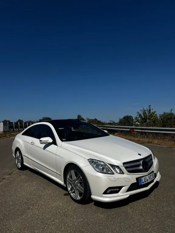 Mercedes-Benz E 500