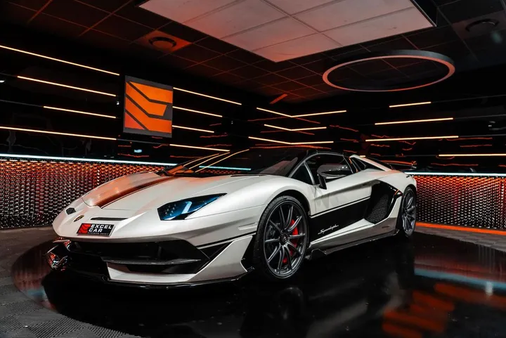 Lamborghini Aventador
